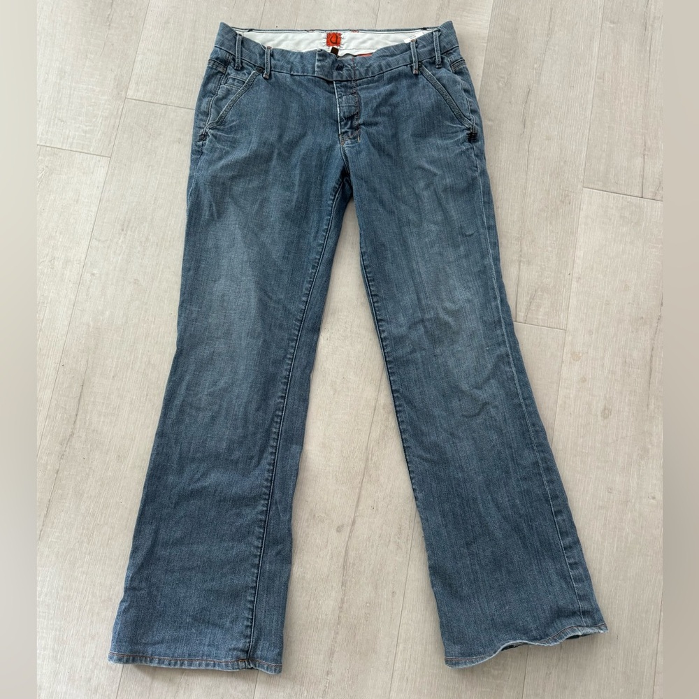 U by Yanuck boot cut low rise‎ jeans sz 27 med wash denim so many unique details